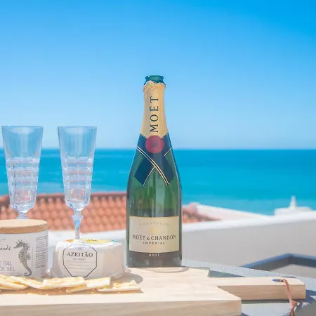 Queen Of The Bay Pearl Of Carvoeiro Holiday home